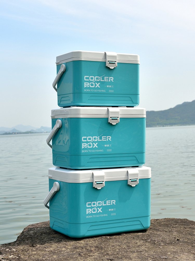 A new 2023, small, super light-fish incubator with an aerobic pump light-fished shrimp